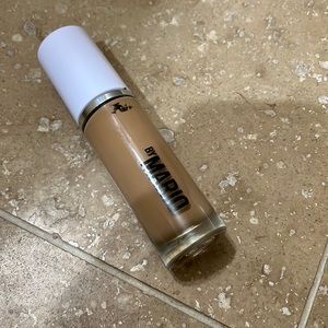 Make up by Mario foundation